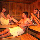 Hotelfotografie Hotelgäste in Sauna Wellness Hotel bei Freudenstadt im Schwarzwald